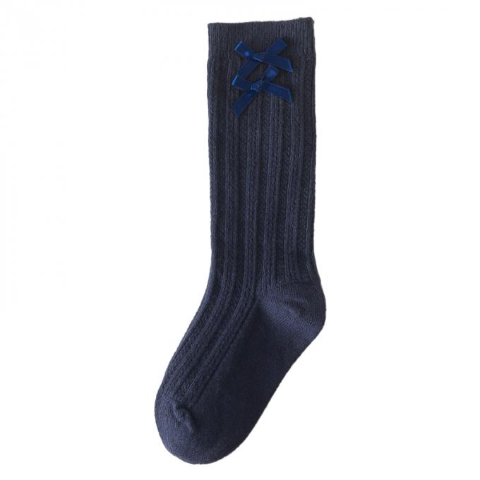 Los niños de encargo del OEM suavemente pegan el calcetín hispánico en calcetines hermosos de la media pantorrilla del algodón del telar jacquar a granel