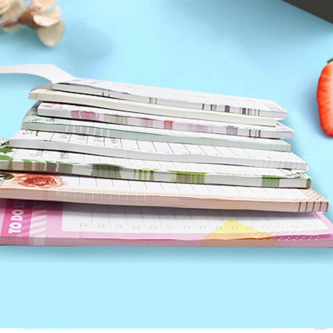 Libretas magnéticas de encargo al por mayor del diseño floral para hacer la lista para las notas pegajosas del imán del refrigerador de la lista del ultramarinos