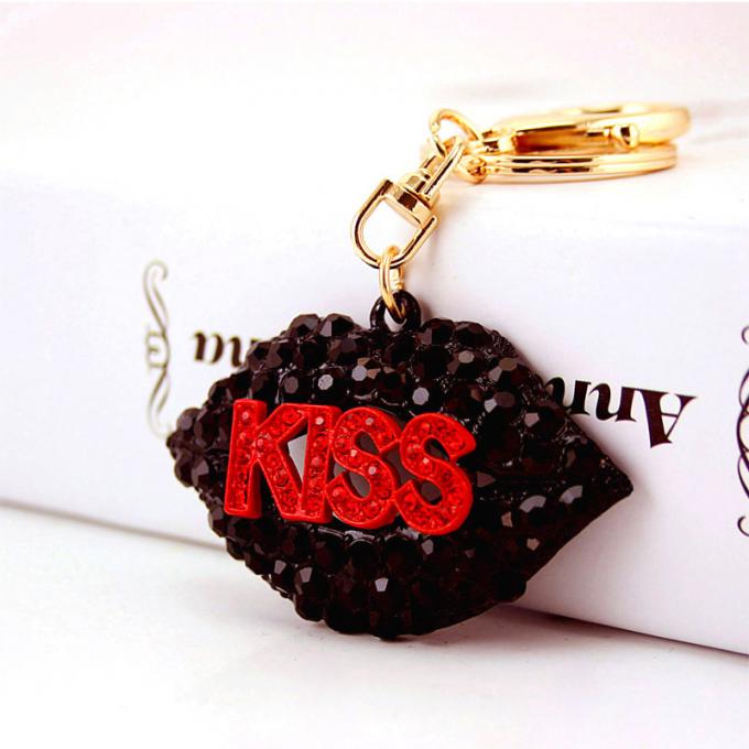 Las señoras Diamante-tachonadas creativas perfuman el metal femenino Crystal Keychain del diamante artificial de los accesorios del bolso de la cadena dominante de la botella