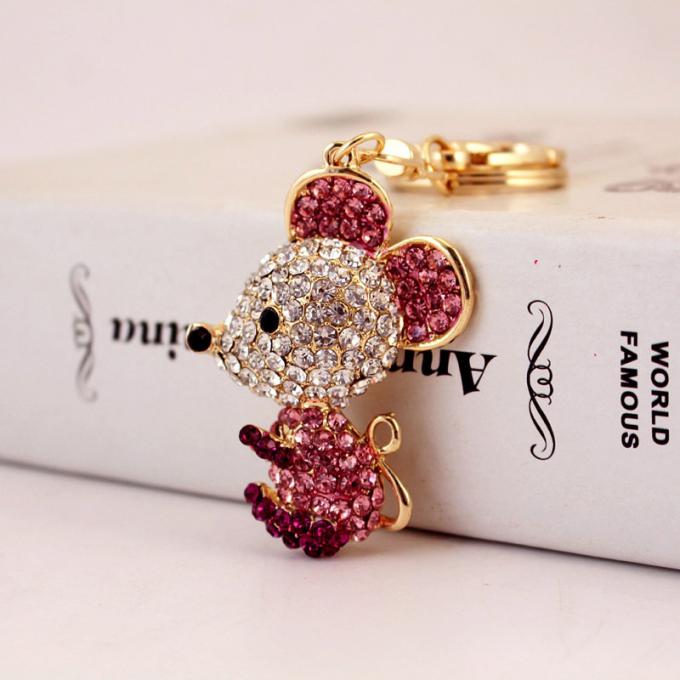 Año del colgante lindo del metal de Diamond Mouse Car Keychain Animal del regalo de la rata al por mayor entre nosotros cadena dominante del diamante artificial