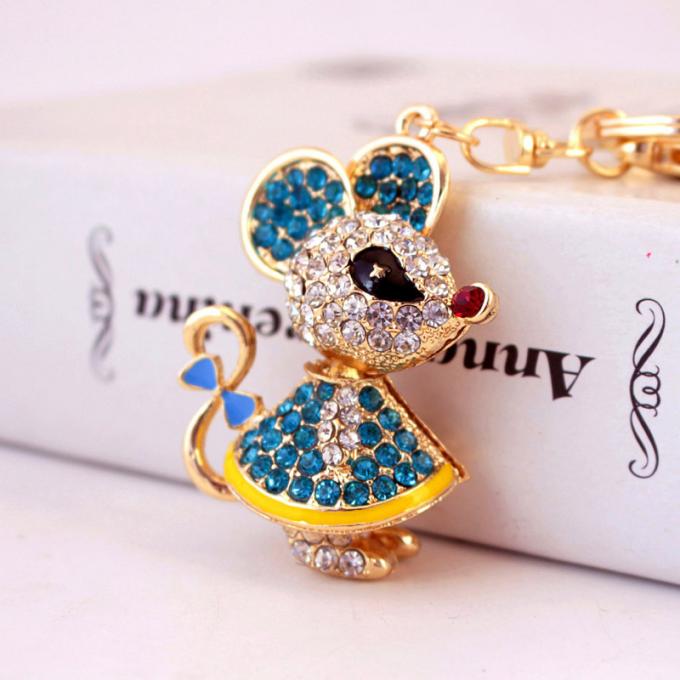 Año del colgante lindo del metal de Diamond Mouse Car Keychain Animal del regalo de la rata al por mayor entre nosotros cadena dominante del diamante artificial