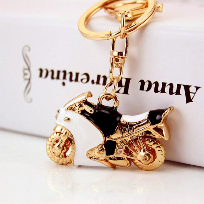 Cadena dominante de la motocicleta de Diamond Crystal Model Men al por mayor del llavero pendiente del metal del helicóptero del aeroplano